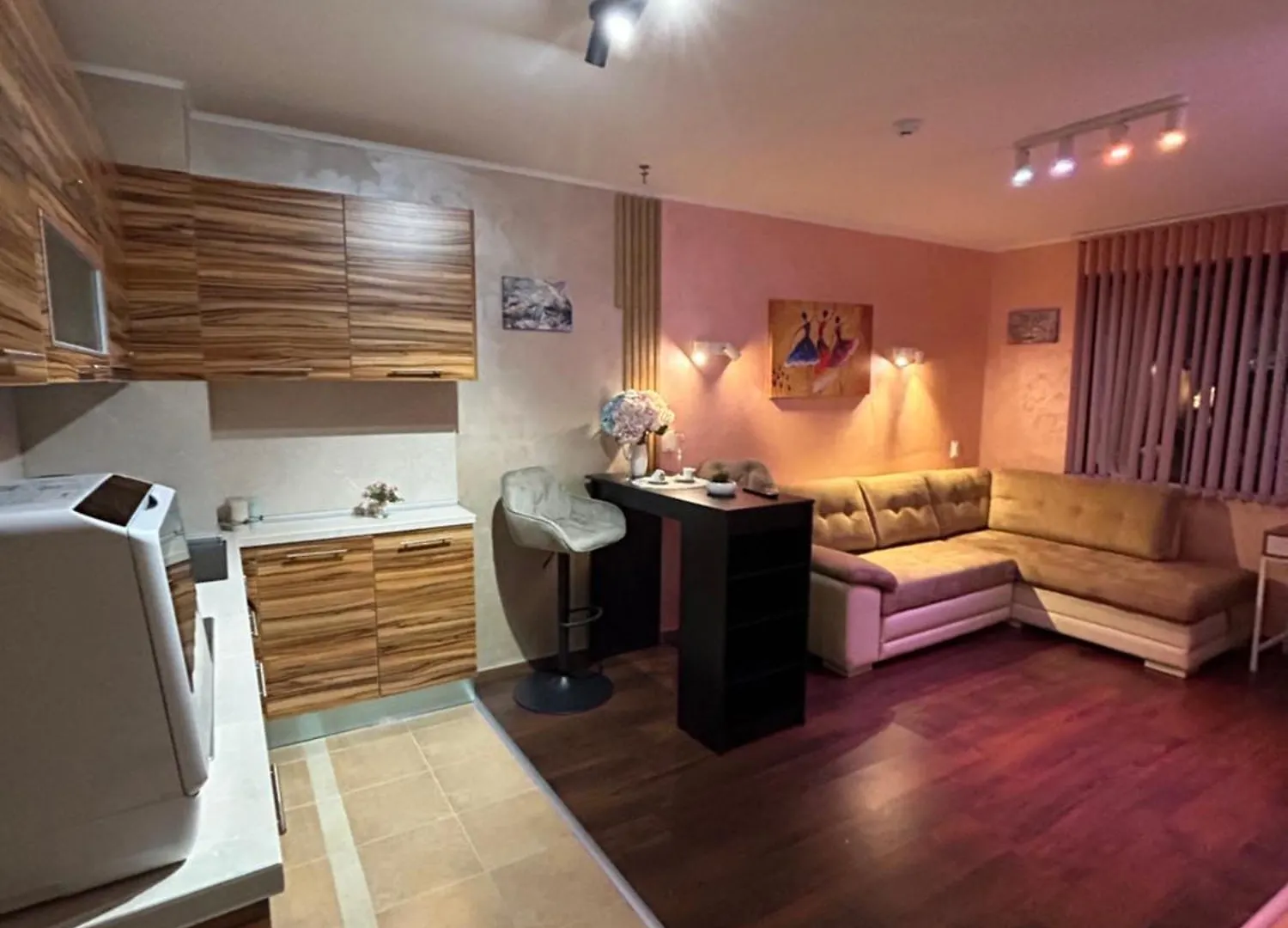 2-Bedroom, 2-Bathroom With Fireplace And Garden At Winslow Infinity 班斯科 0*,  保加利亚