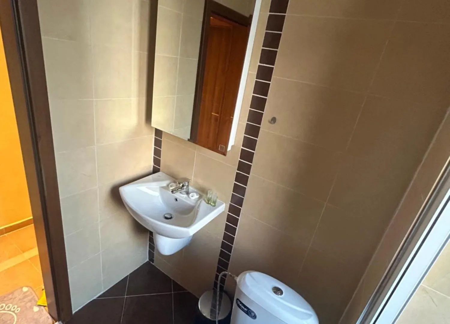 2-Bedroom, 2-Bathroom With Fireplace And Garden At Winslow Infinity 班斯科 0*,