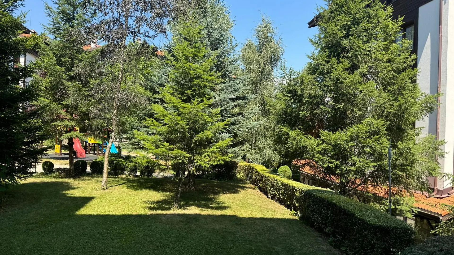 2-Bedroom, 2-Bathroom With Fireplace And Garden At Winslow Infinity 班斯科 0*,  保加利亚