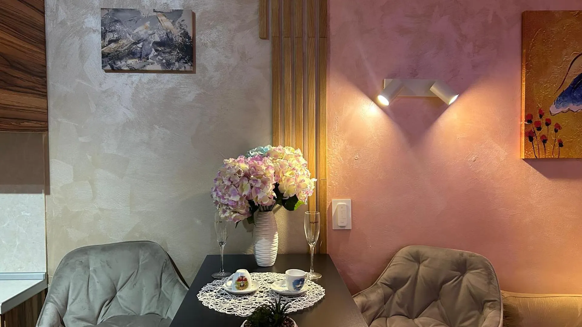 公寓 2-Bedroom, 2-Bathroom With Fireplace And Garden At Winslow Infinity 班斯科